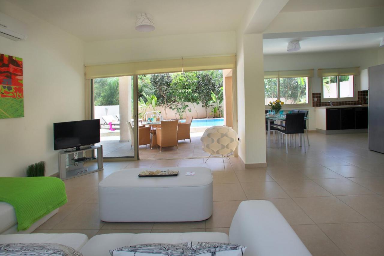 Michelle 8 Villa Protaras Exteriör bild